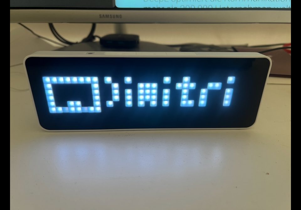 Sonos - HA: What's playing? shown on an AWTRIX display
