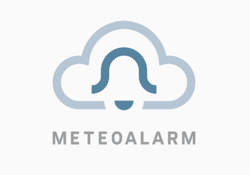 MeteoAlarm shown on an AWTRIX display
